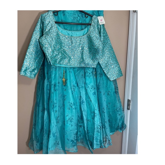 Blue Lengha Choli - Picture 3 of 3